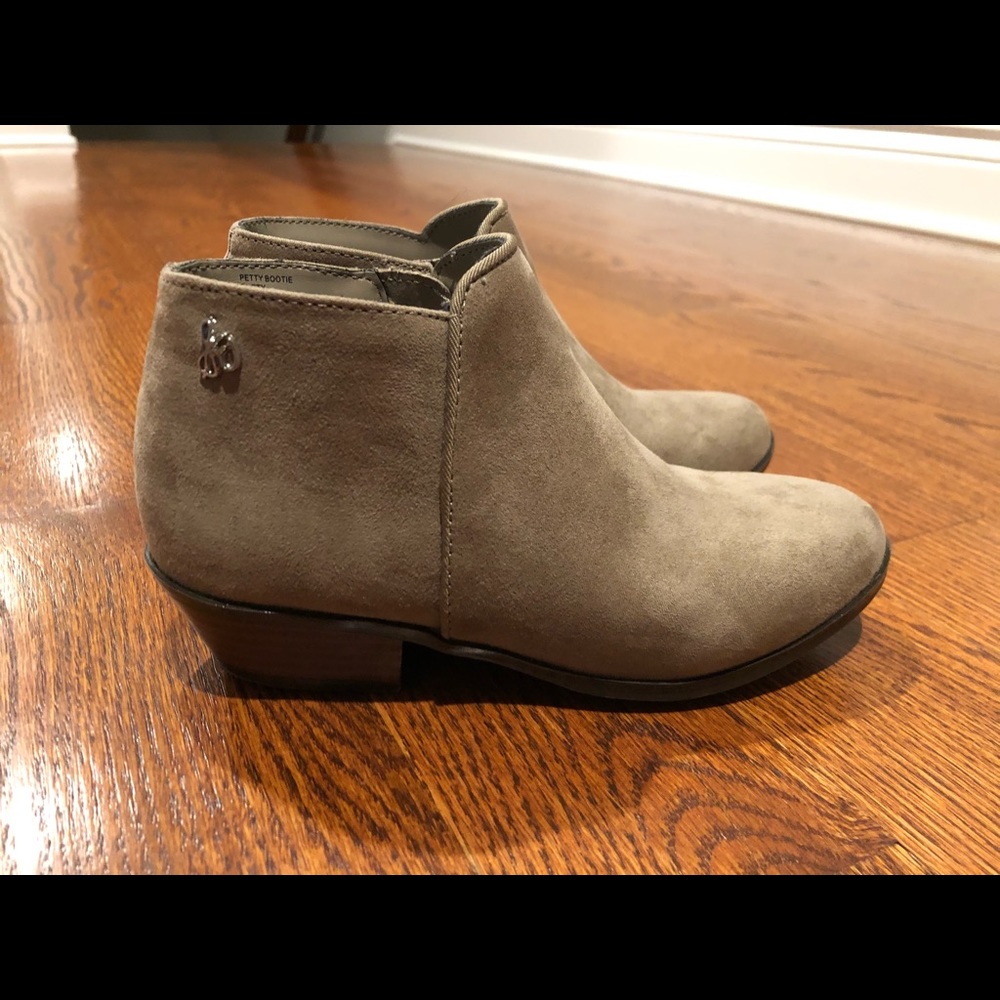 Girls Sam Edelman taupe boots